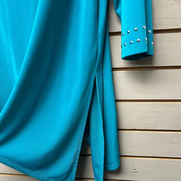 Teal Women's Top with Studded Sleeves - Picture 4 of 6